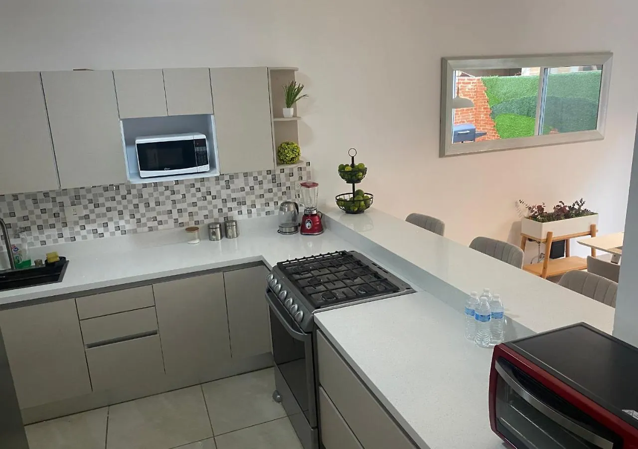 Casa Familiar En Condominio Privado Cerca De Playa Cancun